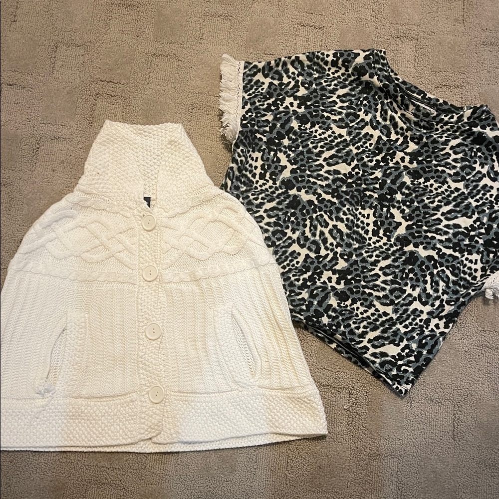 GB Girls Leopard Print Top in Black and Gray
And cream gap knit poncho